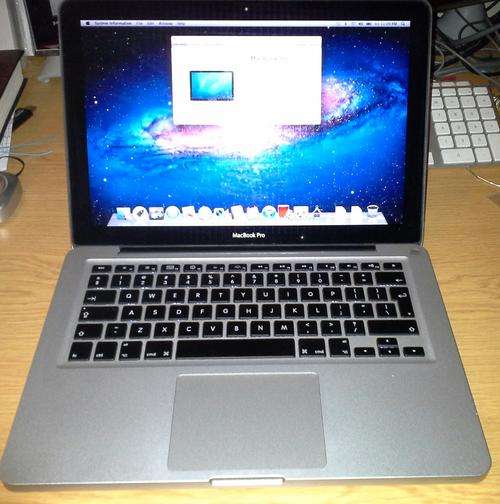 Macbook Pro 13", i5, 2011 (exellent cond)