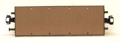 ROCO HO: Detailed German WWII Flatbed Car for Battle Tanks in Fair boxed condition (Austria)