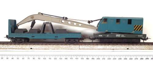 LIMA HO: Vintage SNCF Recovery Crane with Support Wagon in Good Boxed, Used condition(Italy)