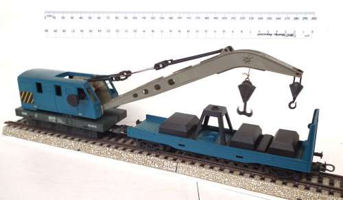 LIMA HO: Vintage SNCF Recovery Crane with Support Wagon in Good Boxed, Used condition(Italy)