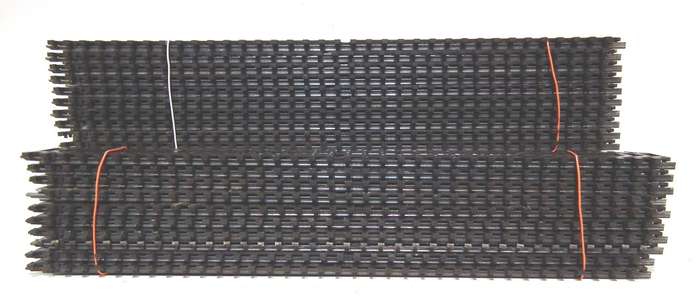 TRI-ANG OO:  20pc Vintage Solid Metal, High Profile Strait Track in Fair Used Condition.(England)