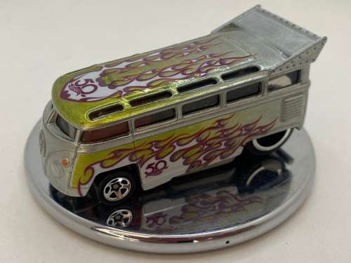 Hotwheels scale 1:64 - Volkswagen Drag Bus - Like New Condition - Loose/uncarded.