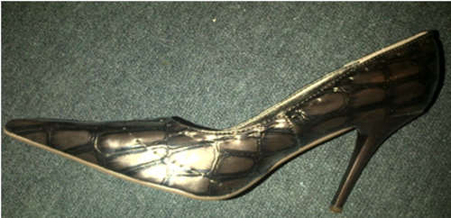 Brown heel - size 7