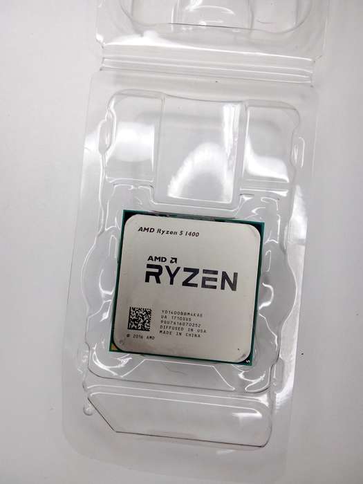 AMD Ryzen 5 1400 4 Cores 8 Threads up to 3.4 GHz