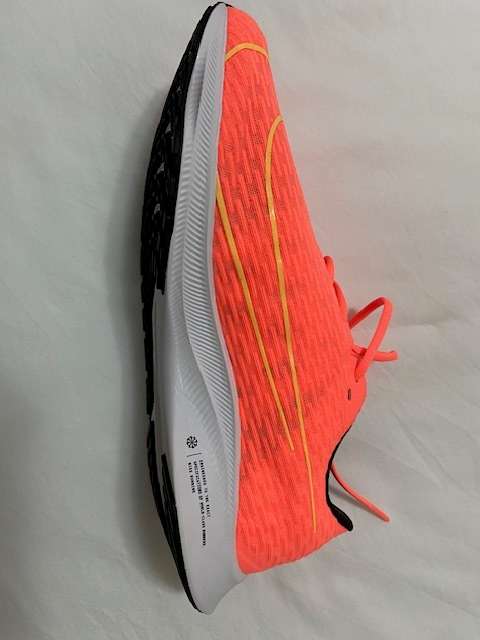 NIKE RIVAL FLY 2