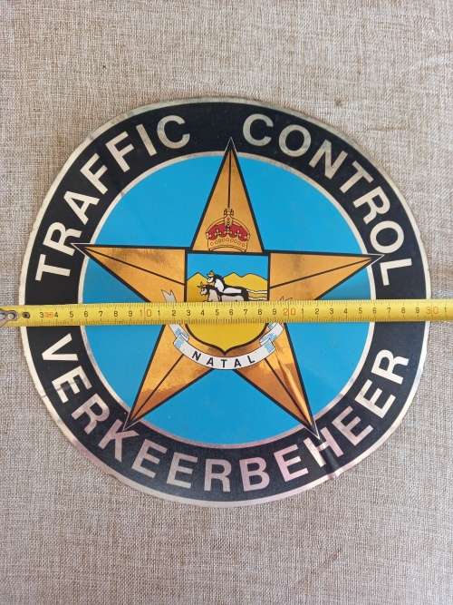 Old Natal Traffic Control / Verkeerbeheer magnetic car badge