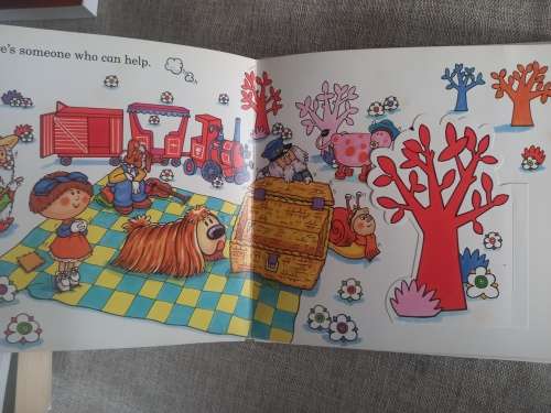 The Magic Roundabout - The picnic express - lift the flap book