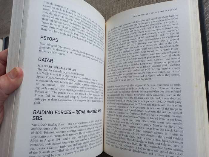 Elite Forces: The World`s Most Formidable Secret Armies - Author: Richard M. Bennett