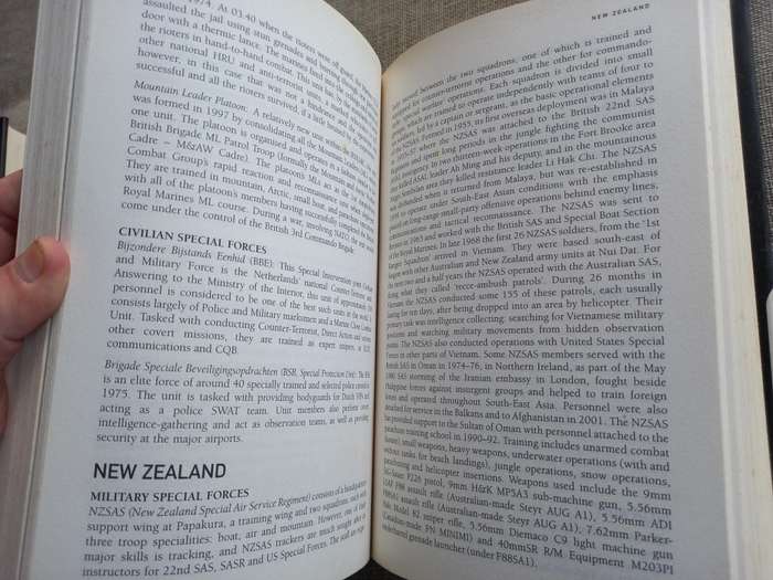 Elite Forces: The World`s Most Formidable Secret Armies - Author: Richard M. Bennett
