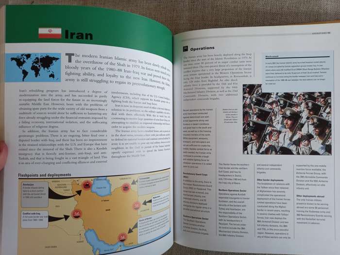 Fighting Forces- an illustrated anatomy of the worlds great armies - Richard Bennett