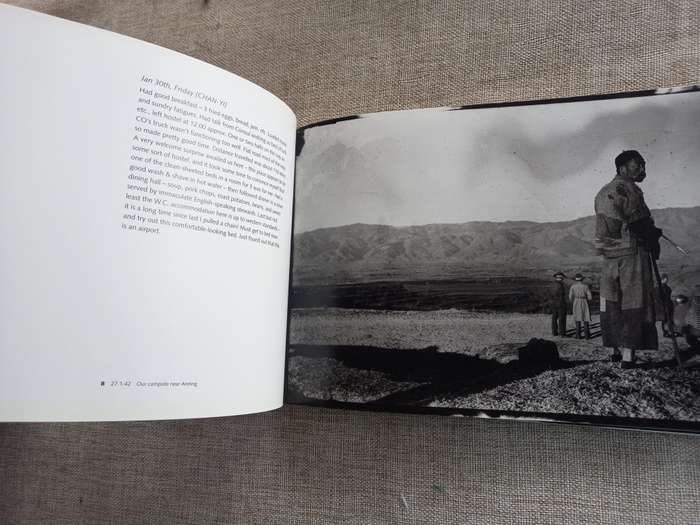 On Big Flowery Hill - a soldiers journal of a secret mission into occupied China - 1942 - John Hay
