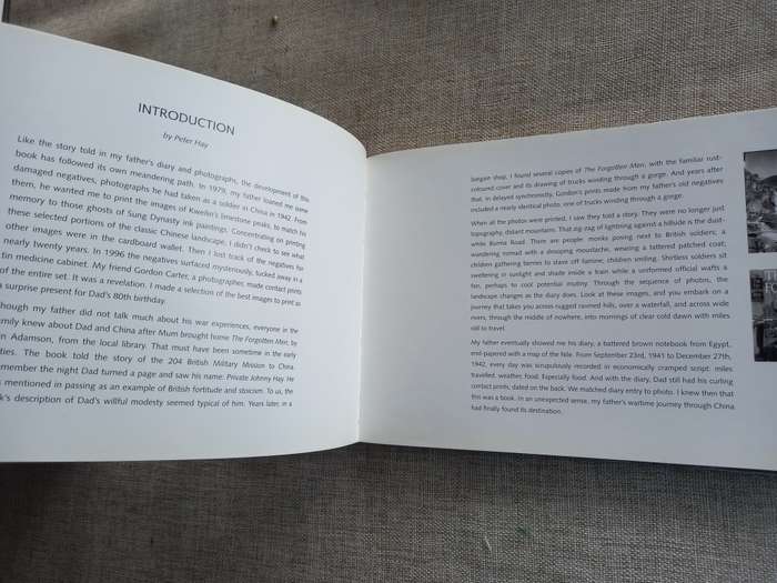 On Big Flowery Hill - a soldiers journal of a secret mission into occupied China - 1942 - John Hay