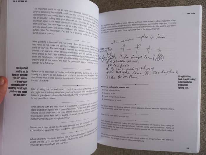 Tao of Jeet Kune Do: New Expanded Edition - Bruce Lee