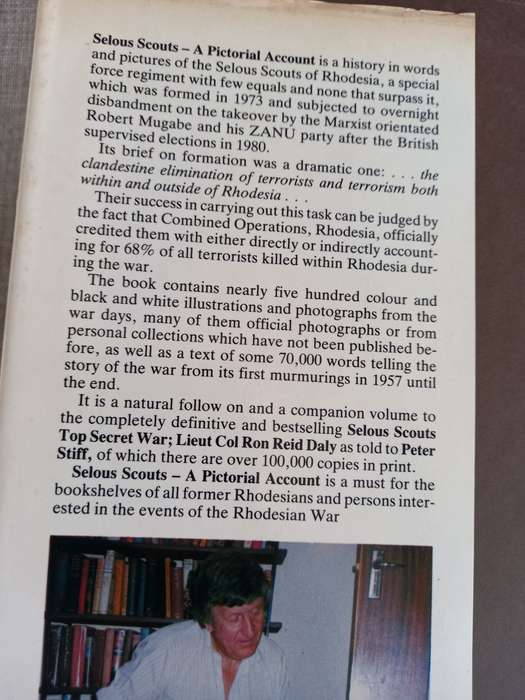 Selous Scouts - Rhodesian War - A pictorial Account - Peter Stiff