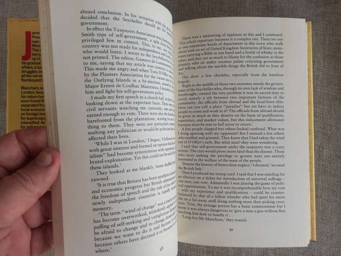 Paradise Raped - life, love and power in the Seychelles - James R. Manchum