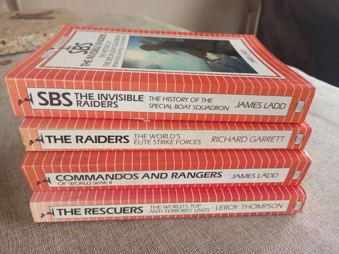 SBS the invisible raiders - the history of the special boat squadron from WWII to the present - Jame