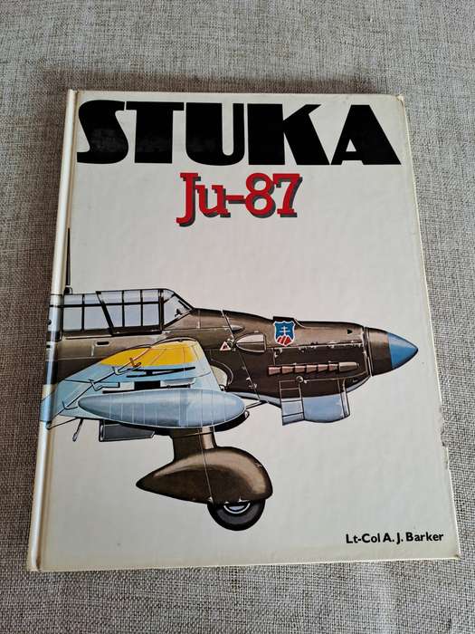 Stuka Ju-87 - Lt-Col A.J. Barker