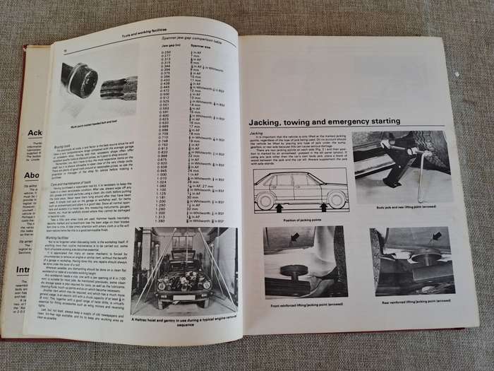 Audi 100 4- & 5-cyl October 1976 to 1979 Owners Workshop Manual