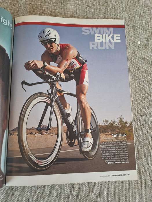 Triathlete Magazine December 2011