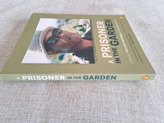 A Prisoner in The Garden: Opening Nelson Mandela`s Prison Archive