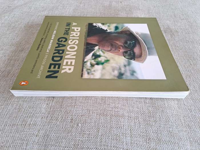 A Prisoner in The Garden: Opening Nelson Mandela`s Prison Archive