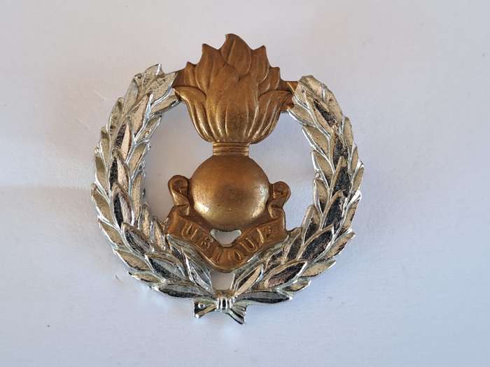 South African Defence Force SADF Engineers Corps Cap Badge