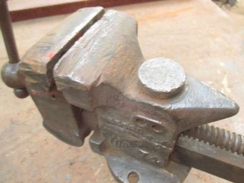 RARE ARTISANS BENCH VICE