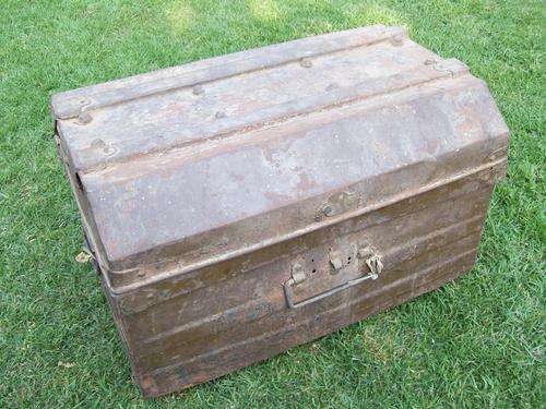 VERY OLD STEEL TROMMEL.