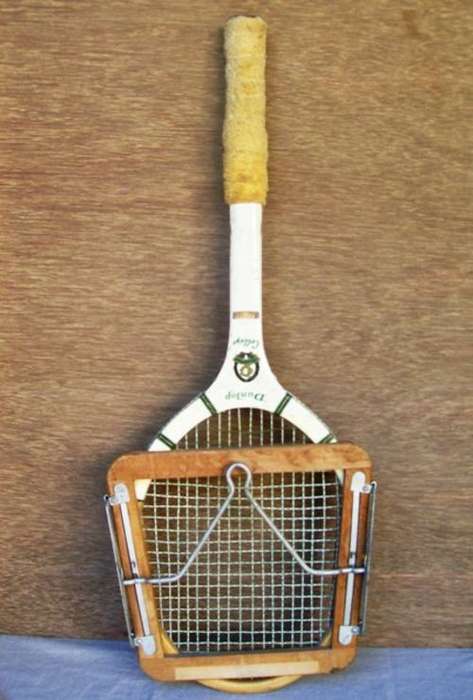 VINTAGE DUNLOP COLLEGE TENNIS RACKET WITH FRAME