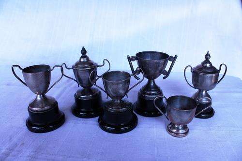 VINTAGE TROFFEE'S