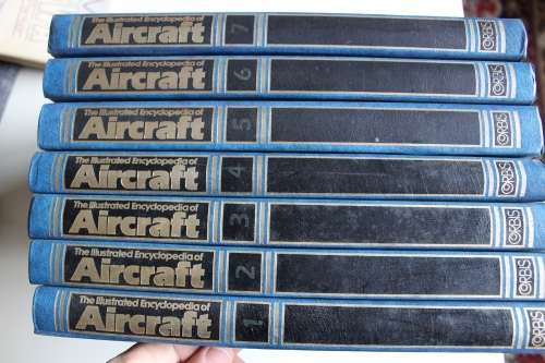 The illustrated Encyclopedia of Aircraft in 7 bound volumes