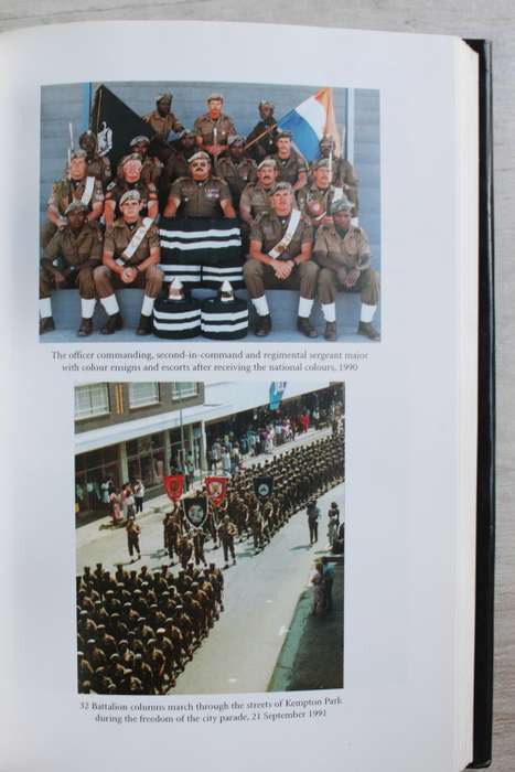 32 BATTALION The Inside Story of South Africa`s Elite Fighting Unit -  Piet Nortje