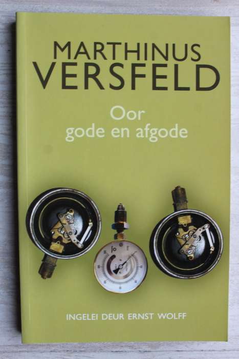 Oor gode en afgode - Marthinus Versfeld
