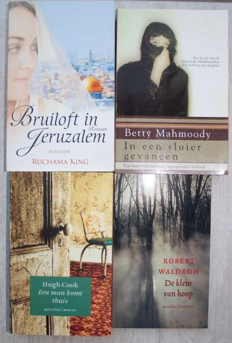 12 Boeke in Nederlands in mooi toestand