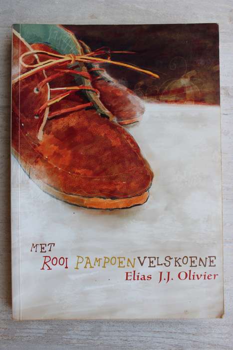GETEKEN: Met Rooi Pampoen Velskoene - Olivier
