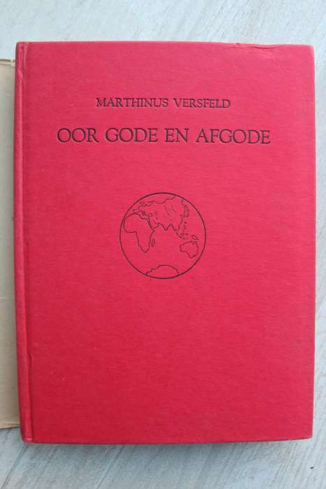Oor gode en afgode - Marthinus Versfeld