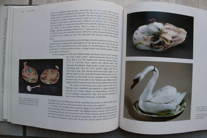 Chelsea Porcelain /  Elizabeth Adams