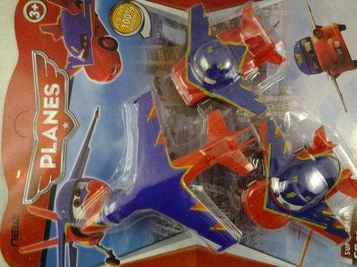 Disney planes plastic perfect to use as caketoppers