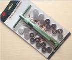 Fondant /sugar paste  extruder clay gun with 19 discs, was R200 now R150