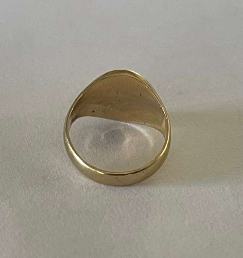 9CT SOLID GOLD SMALL LADIES RING  - Ring size +/-14mm I/D and 18mm O/D  3.18 GRAMS - (RING3 )