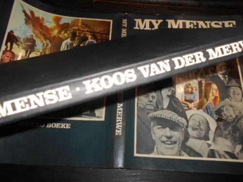 KOOS VAN DER MERWE - MY MENSE FOTO JOERNALISTIEK HARDEB  MAKRO 1STE ED 1979