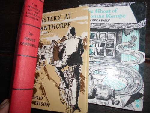 3 child books W Robertson -Mystery Manthorpe  - P Lively - Ghost of T Kemp, Mystery Sultans Scmitar