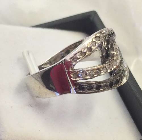 Natural Raw Diamond Ring - Black Infinity - Unique