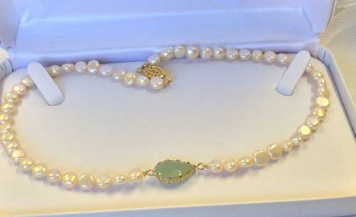 Genuine Pearl and Green Aventurine Necklace - Unique!