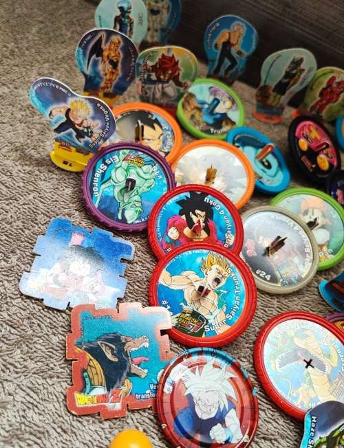 2004 Dragon Ball Z Spinner(Tazo`s) Collectibles