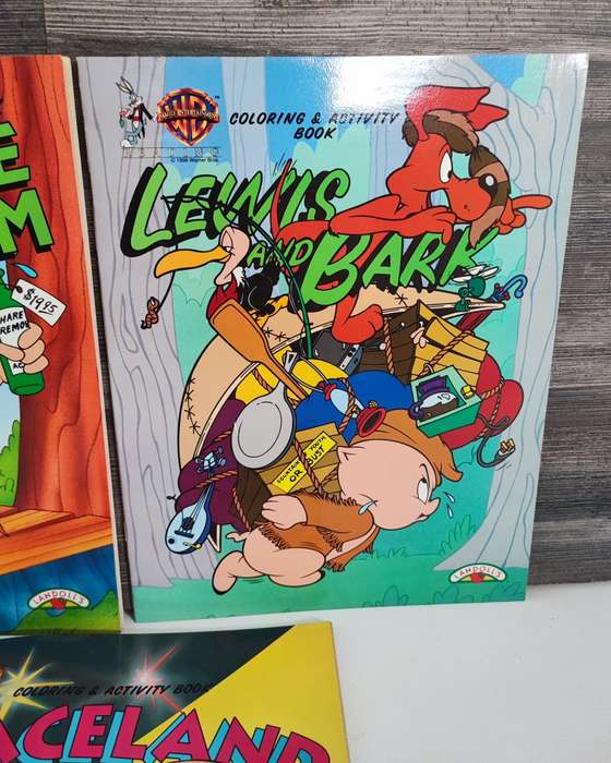 Vintage 1996 Looney Tunes Coloring & Activity Books
