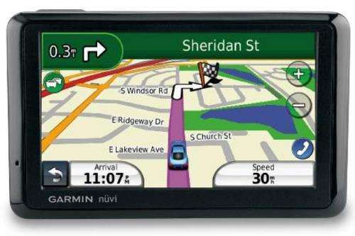 GARMIN NUVI 1310 - LARGER SCREEN PLUS LATEST TOPO & REC STREETMAPS, SPEED CAMERA'S, ETC