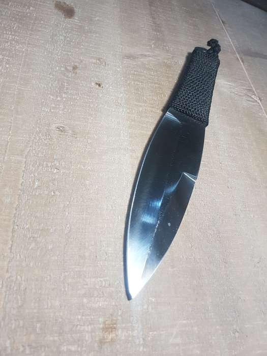 2nd Hand - VC Throwing Knife
