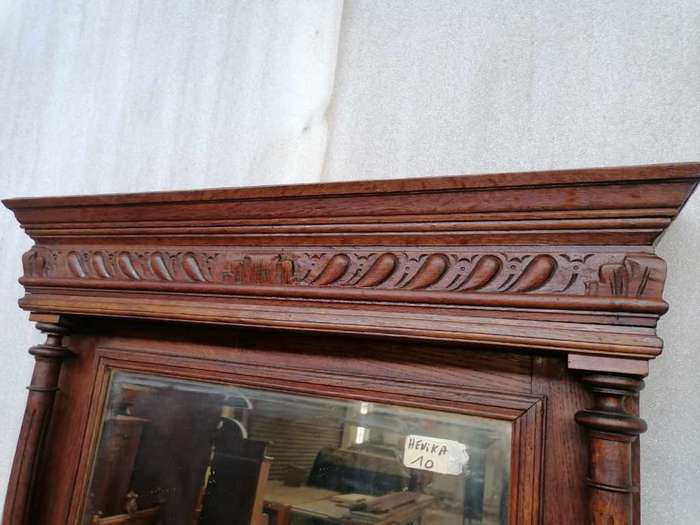 Beautiful Oak Henry II MIrror