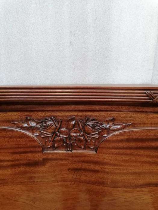 Exceptional French Art deco Walnut Queen size bed and nightstand